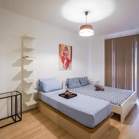 Sea View Modern In Ferry 250 Sqm S4 Appartamento *