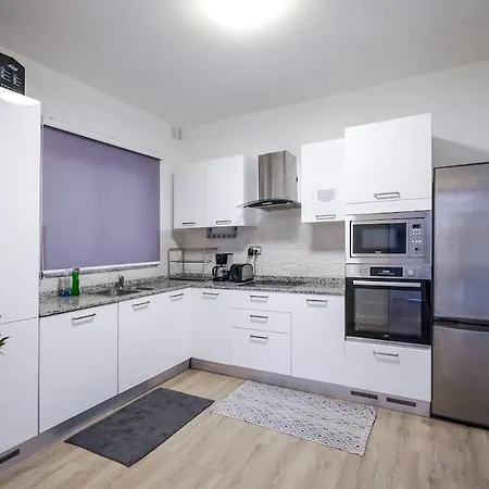 Sea View Modern In Ferry 250 Sqm S4 * Sliema